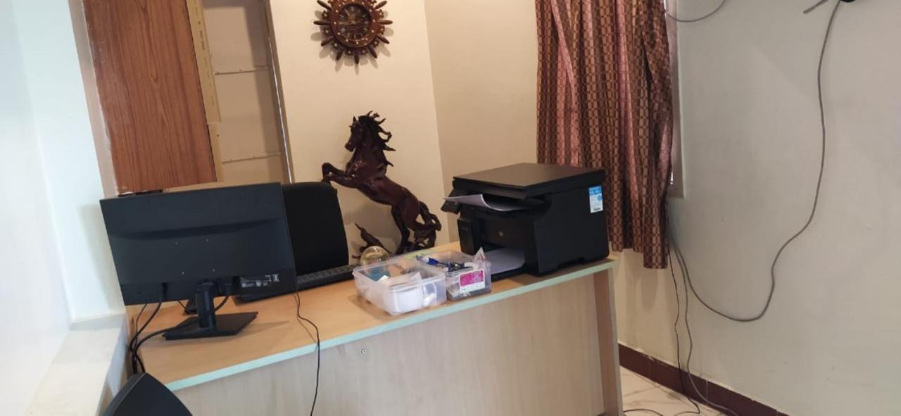 Hotel Temple Stay Srirangam Tiruchirappalli エクステリア 写真