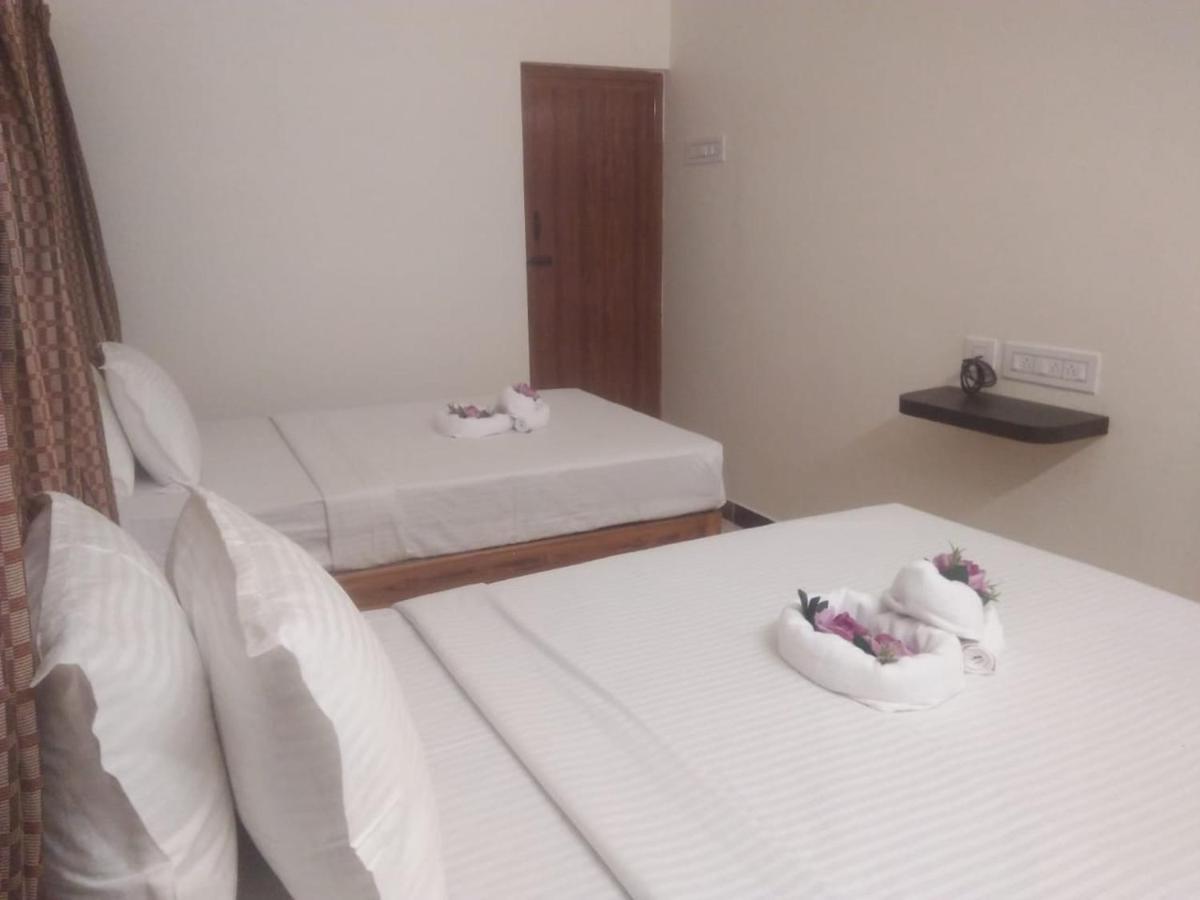 Hotel Temple Stay Srirangam Tiruchirappalli エクステリア 写真
