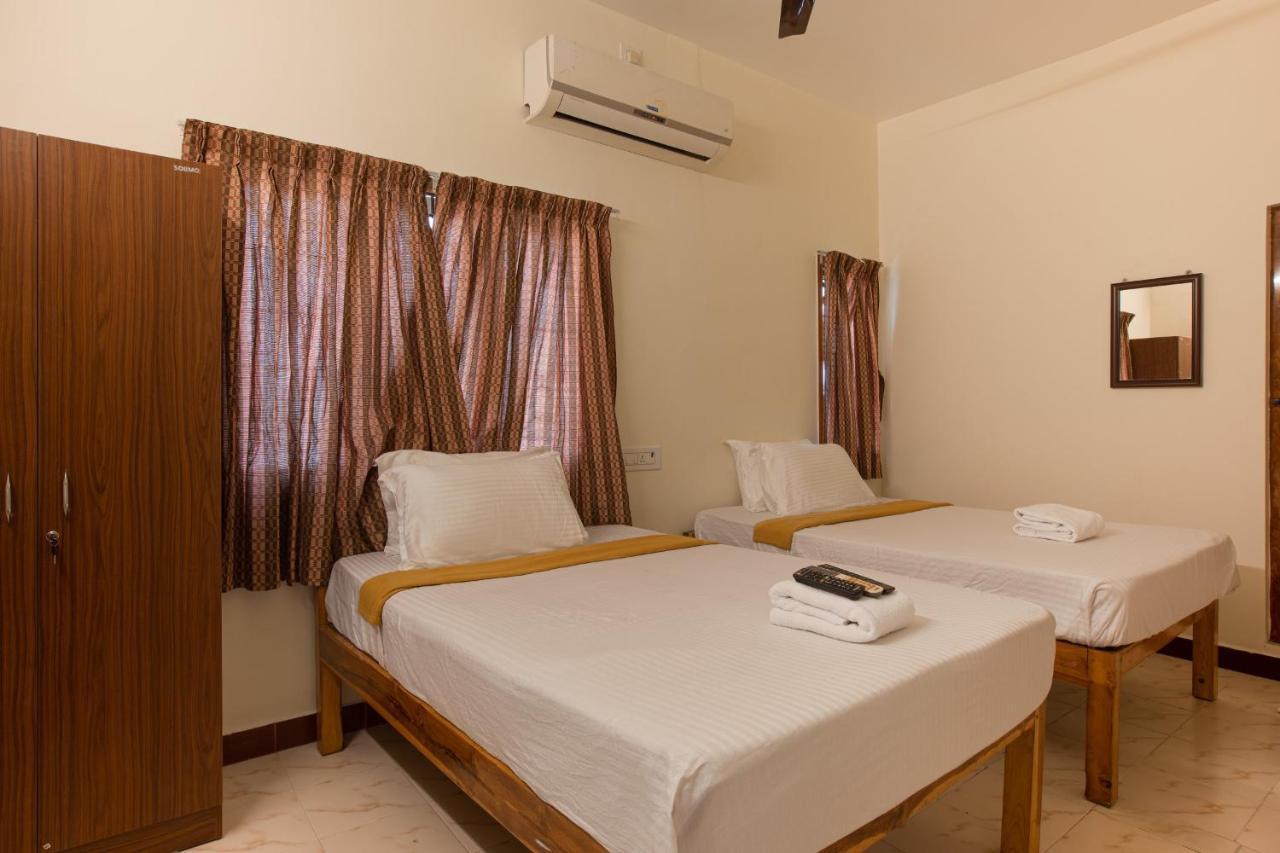 Hotel Temple Stay Srirangam Tiruchirappalli エクステリア 写真